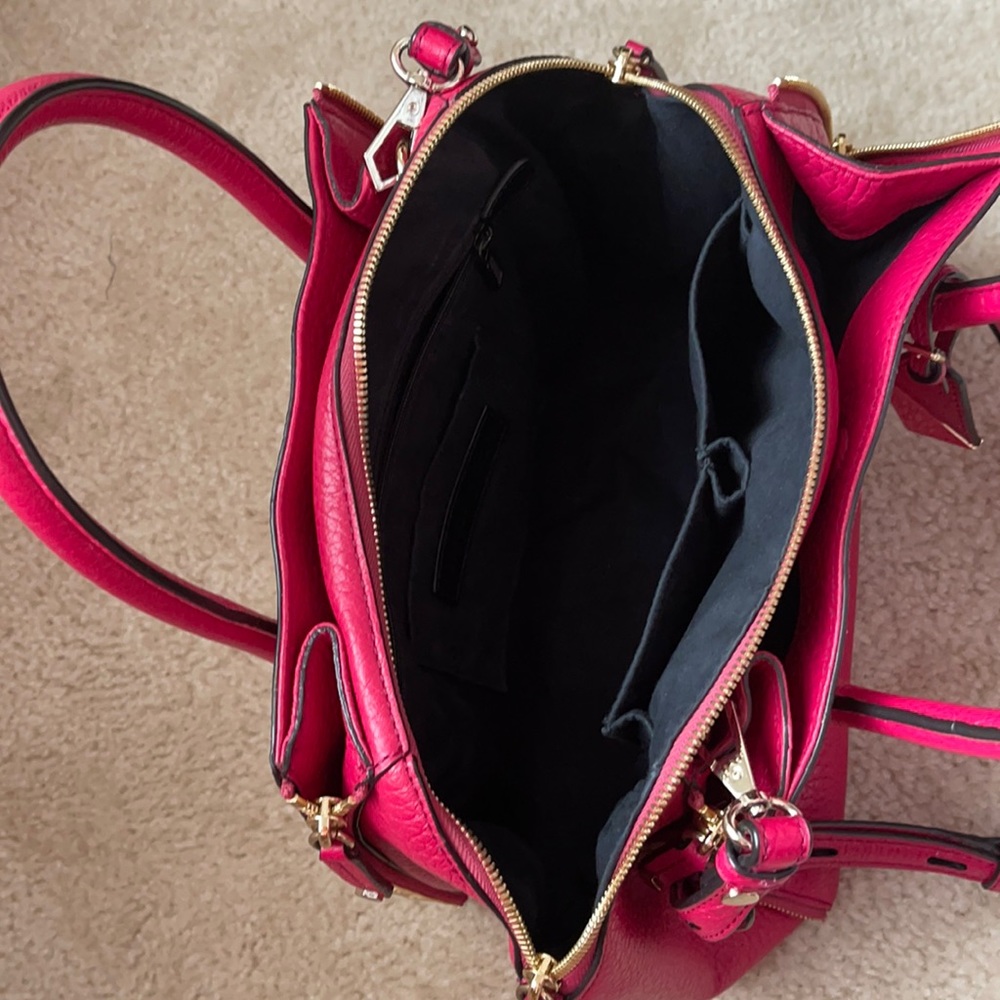 Handbag - Picture 3 of 4